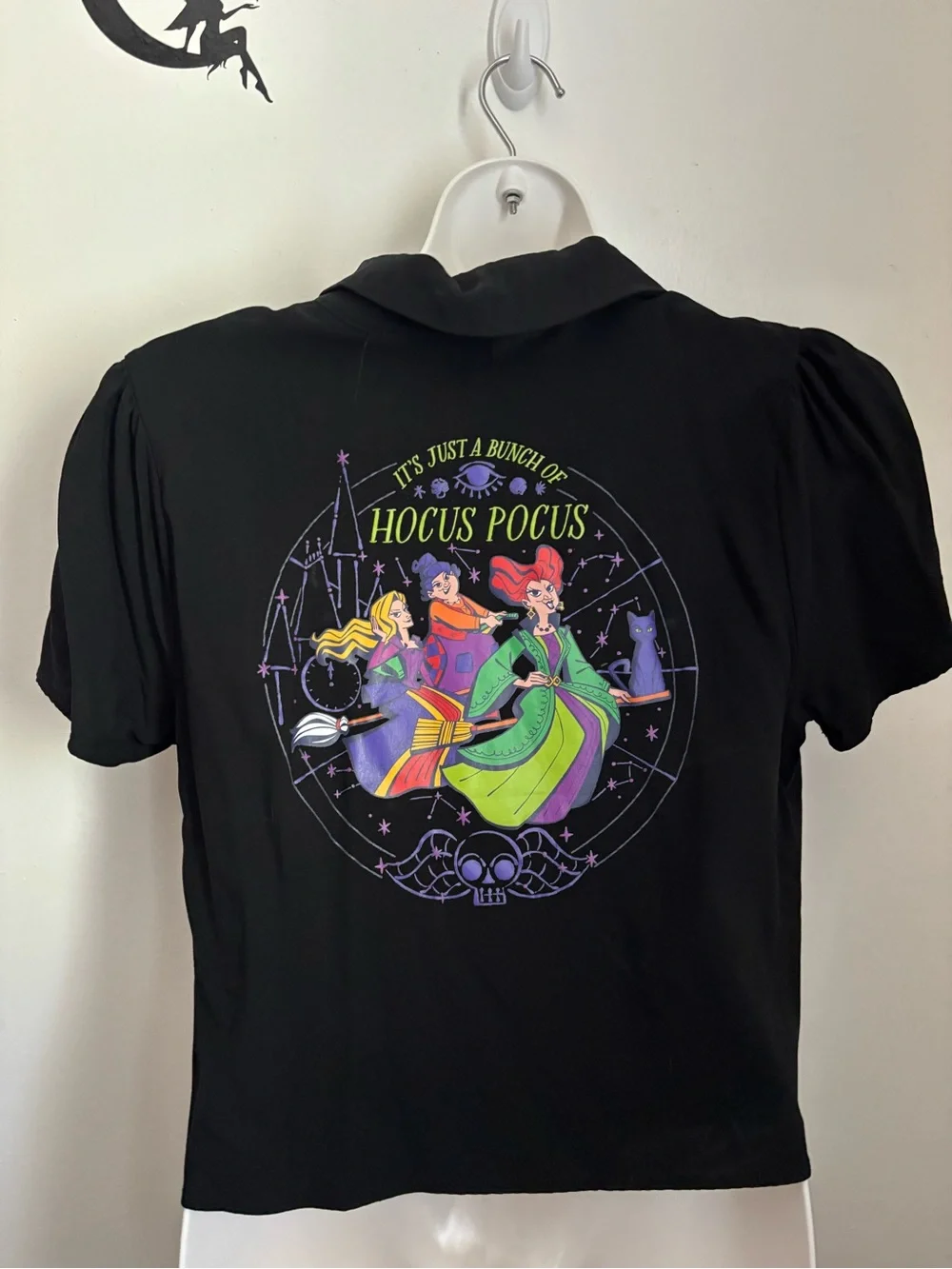 Disney’s Hocus Pocus - Black Short-Sleeve Shirt with Purple Cat Embroidery